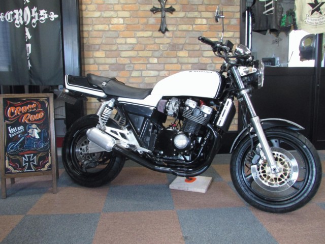 スズキ GSX400インパルスの写真1