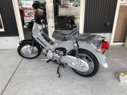 z_ NXJu50 