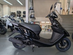 �z���_&nbsp;�f�B�I 