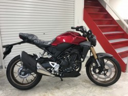 z_ CB250R 