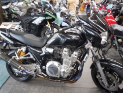 ���}�n&nbsp;XJR1300 