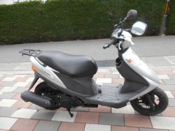 �X�Y�L&nbsp;�A�h���XV125G 