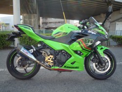 �J���T�L&nbsp;Ninja400 