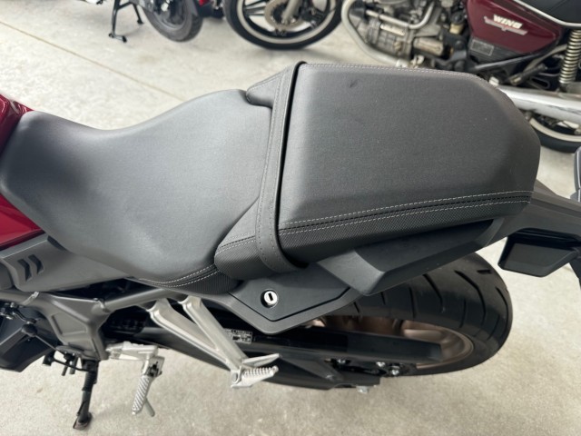 �z���_CB650R�i���Q�������l�s�j�摜8