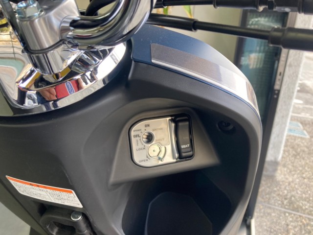 Dunk Newカラー ﾃﾞｲｽｸﾌﾞﾚｰｷ付！ 水冷4ｻｲｸﾙ 4.5ps 75km/Ⅼ ﾀﾝｸ