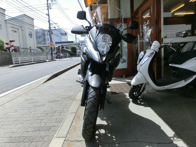 XYLV-Strom650iQRsj摜4