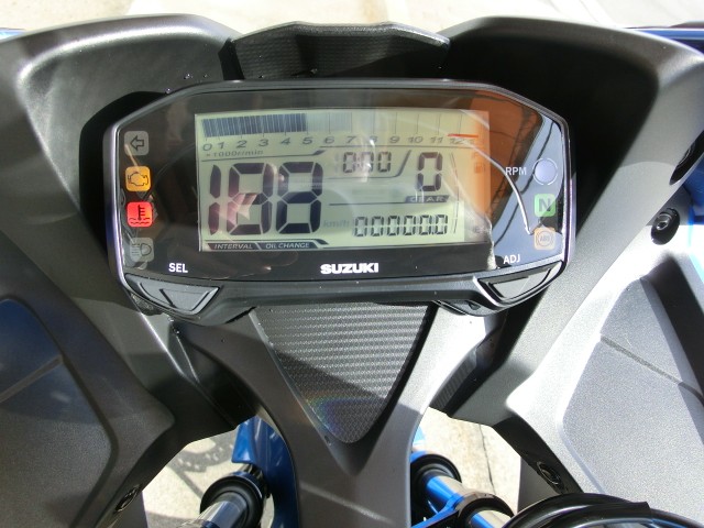 XYLGSX-R125EABSiQRsj摜5