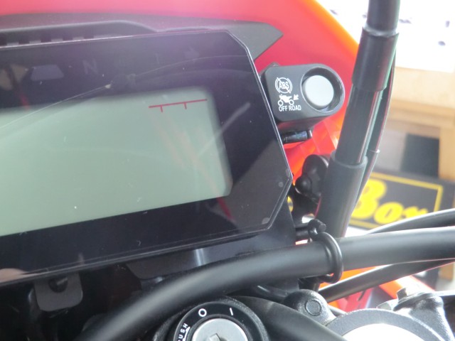 z_CRF250LiQRsj摜9