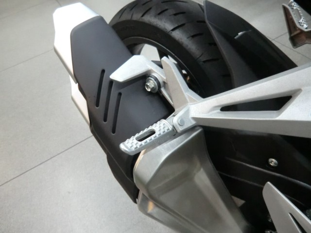 z_CBR250RRiQRsj摜16