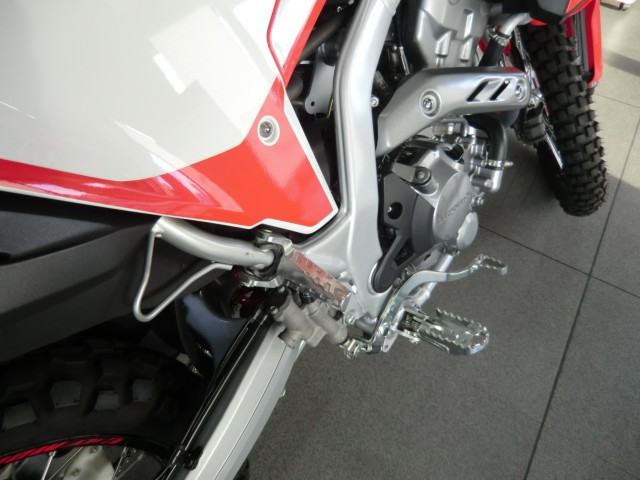 z_CRF250LiQRsj摜12