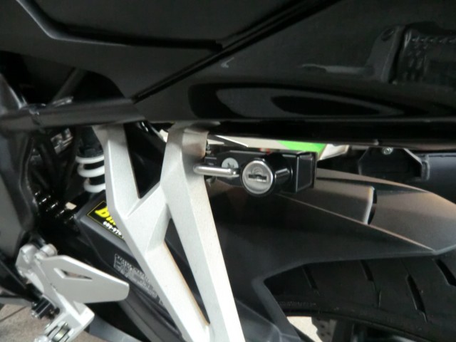 z_CBR250RRiQRsj摜17