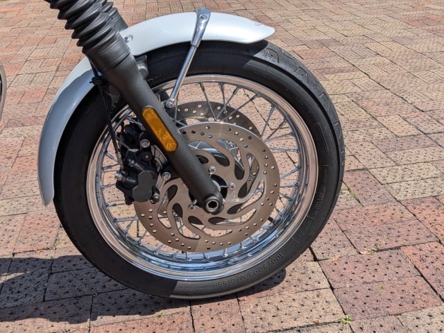 �g���C�A���t�g���C�A���t�E�{���l�r��T120�i���쌧�����s�j�摜12