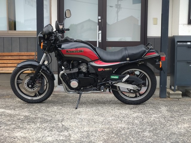 GPz400F （KAWASAKI カワサキ GPz400F 旧車 車検令和4年7月）