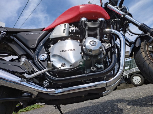 z_CB1100RSi쌧̌SFÒj摜20
