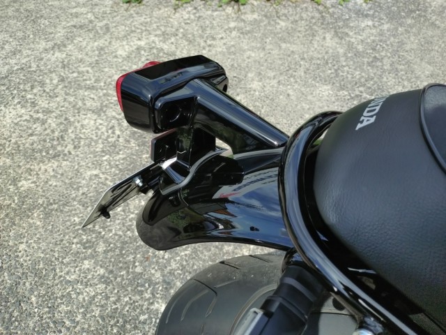 z_CB1100RSi쌧̌SFÒj摜27