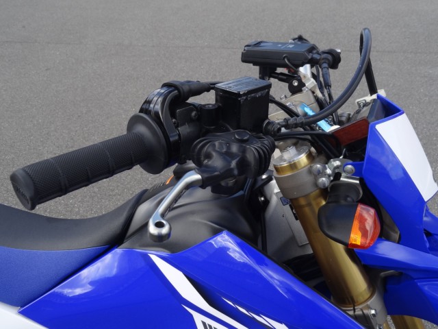}nWR250Risj摜10