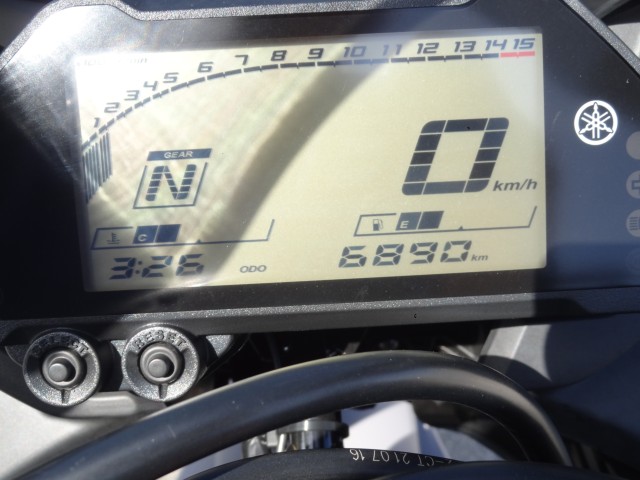���}�nYZF-R25�i�����������s�j�摜4