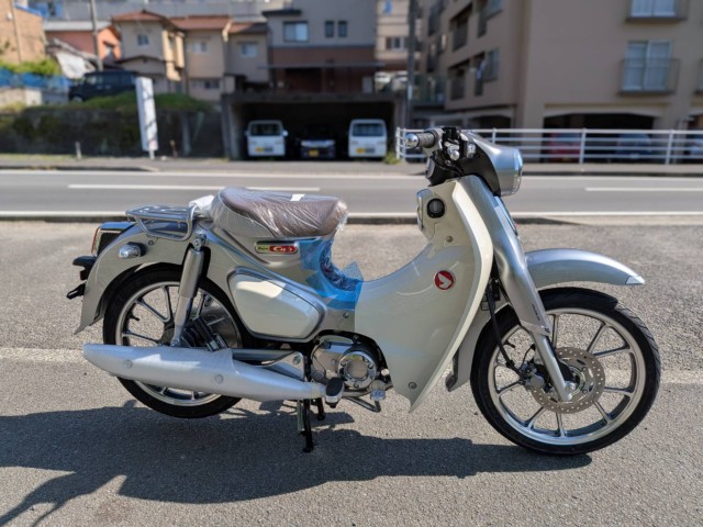 �z���_�X�[�p�[�J�uC125�i���Q�����R�s�j�摜2