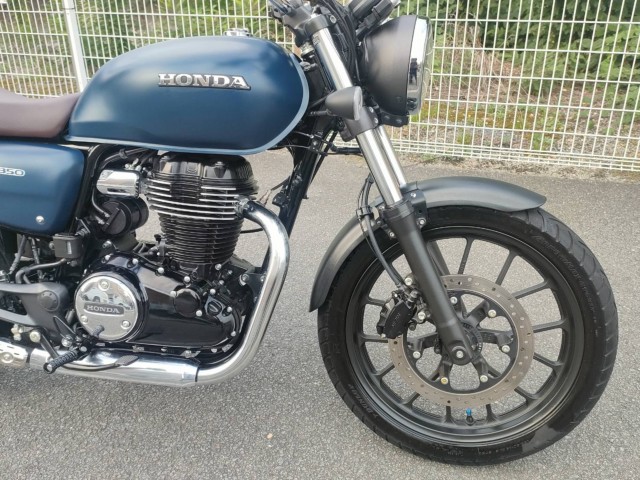 z_GB350iQRsj摜18