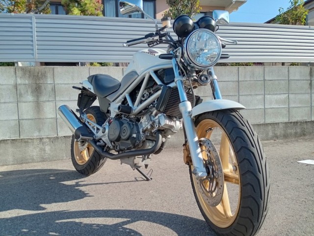 z_VTR250isj摜4