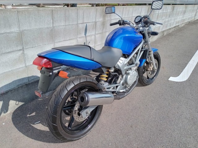 z_VTR250isj摜4