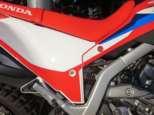 z_CRF250LiQɗ\Suj摜16