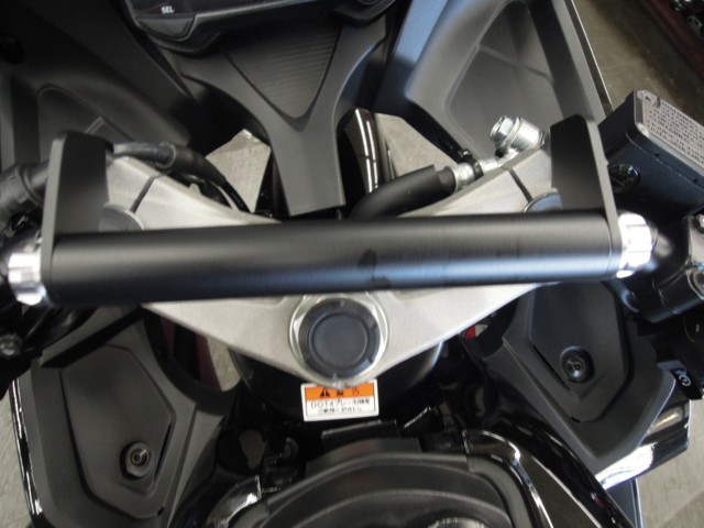 XYLGSX-R125EABSimmsj摜3