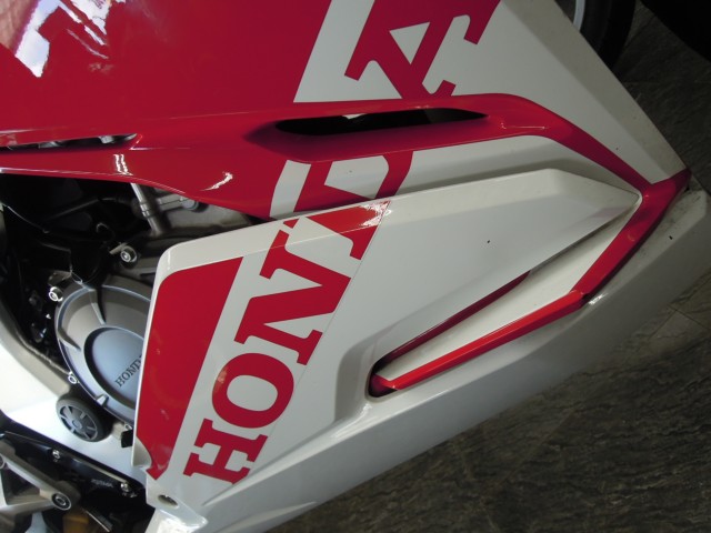 �z���_CBR250RR�i���m�����m�s�j�摜8