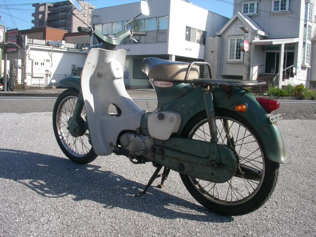 �z���_�X�[�p�[�J�uC100�i���m�����m�s�j�摜5