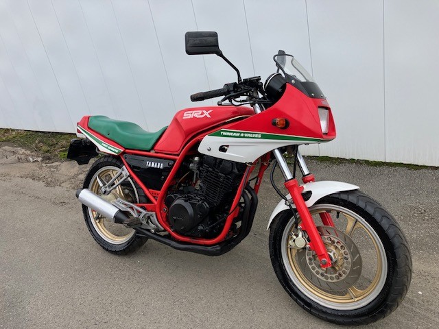 }nSRX250FiQRsj摜1