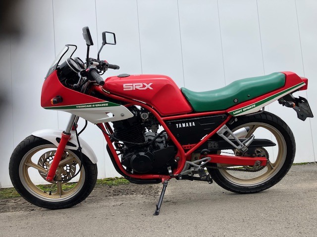 }nSRX250FiQRsj摜5