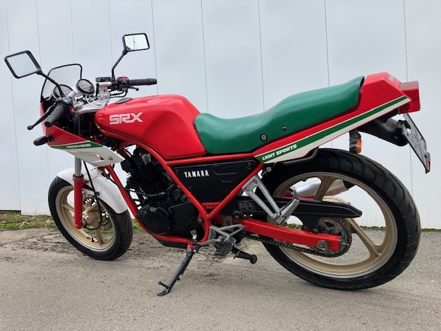 }nSRX250FiQRsj摜6