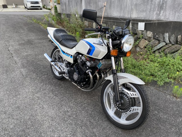 z_CBX400FiQlsj摜3