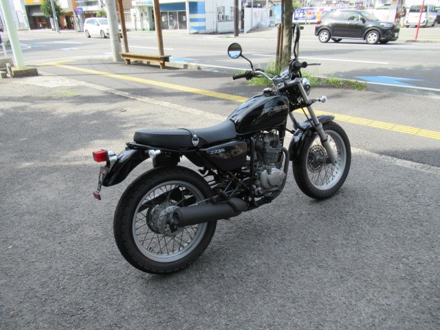 z_CB223SiQRsj摜29
