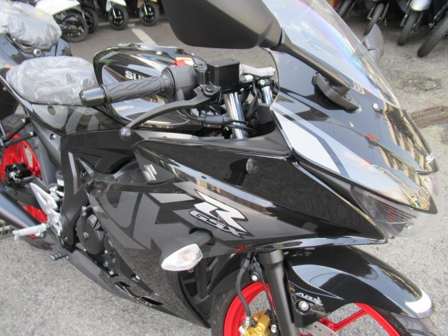 XYLGSX-R125EABSiQRsj摜13