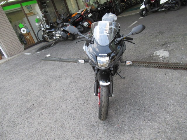 XYLGSX-R125EABSiQRsj摜2