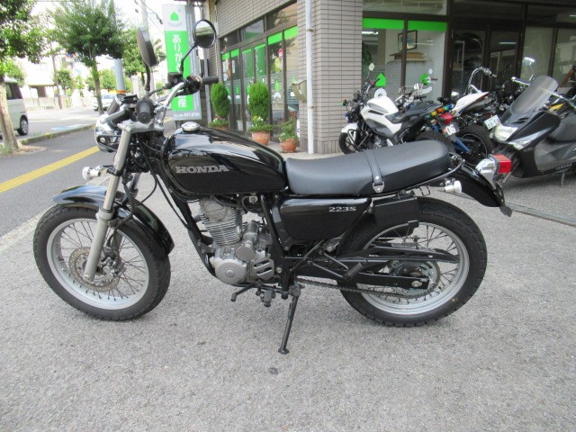 z_CB223SiQRsj摜3