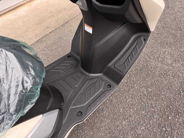 �X�Y�L�o�[�O�}���X�g���[�g125EX�i���Q���쑽�S���q���j�摜7