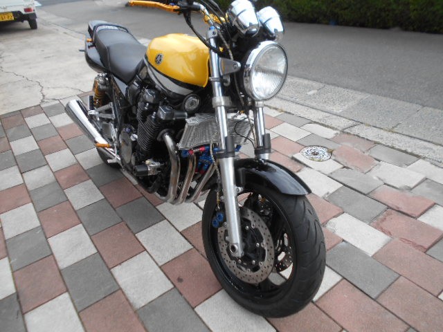 }nXJR1300iLLskj摜1