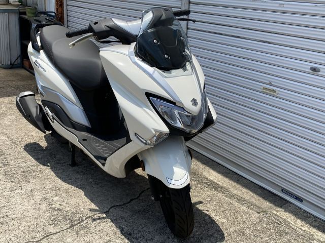 �X�Y�L�o�[�O�}���X�g���[�g125EX�i�L�����L���s�������j�摜2