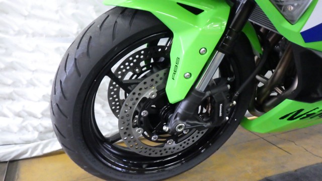 �J���T�LNinja ZX-4R�i���Q�����R�s�j�摜18