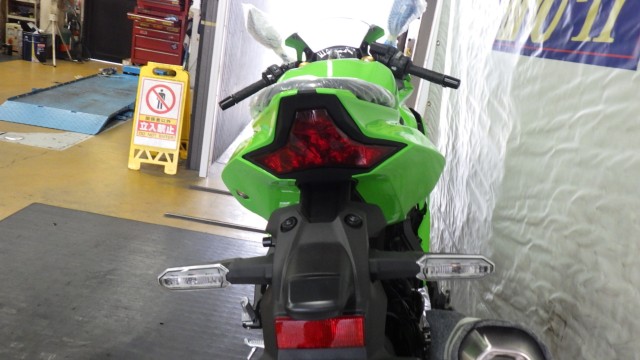 �J���T�LNinja ZX-4R�i���Q�����R�s�j�摜23