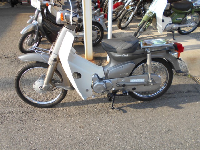 �z���_�X�[�p�[�J�u50�J�X�^���i���R������S�������j�摜2