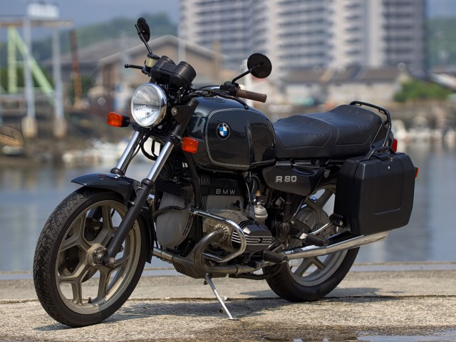 BMWBMWR80iQRsj摜4