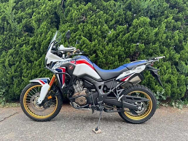 z_CRF1000L Africa TwiniRq~sj摜2