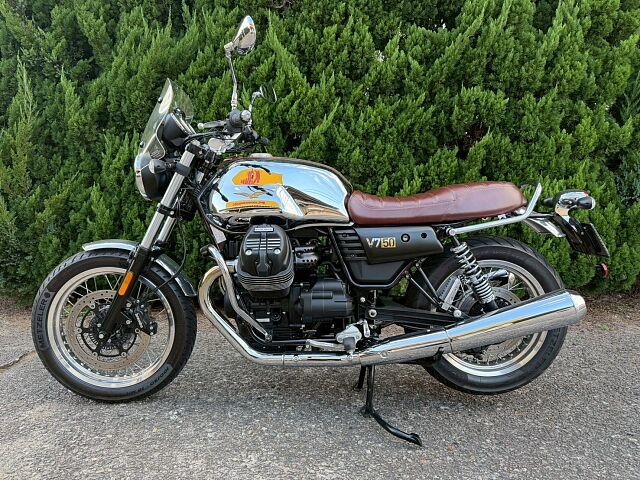 gObcCgOb`V7V AnniversarioiRq~sj摜2