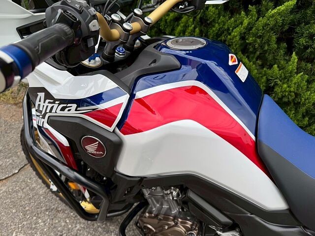 z_CRF1000L Africa TwiniRq~sj摜8