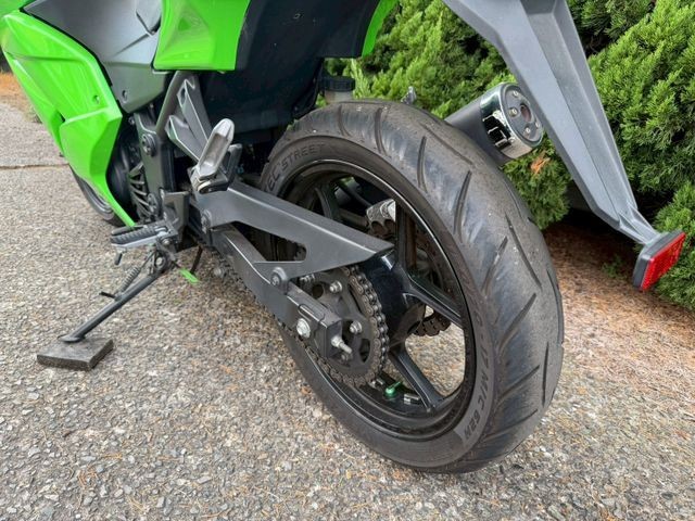 �J���T�LNinja250R�i���R���q�~�s�j�摜14