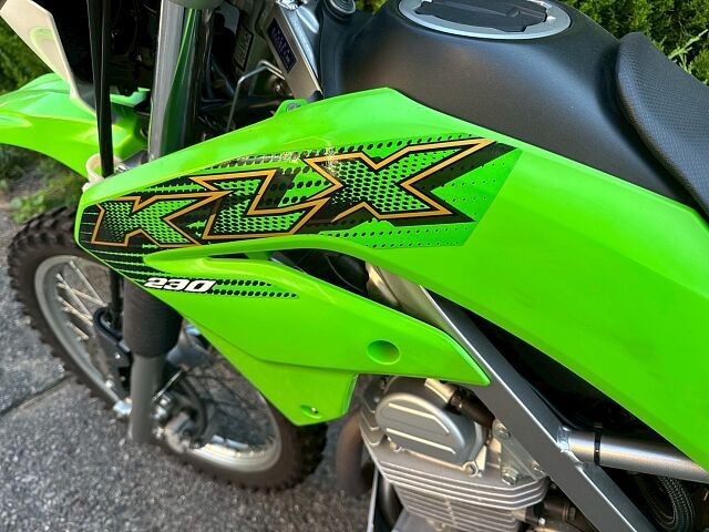 JTLKLX230iRq~sj摜9