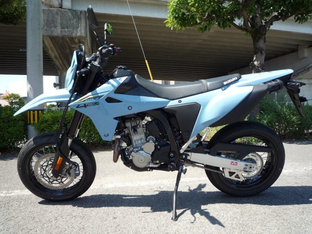 �X�Y�LDR-Z4SM�i���Q�����R�s�j�摜2